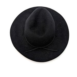 Black hat
